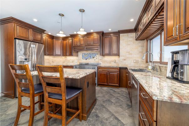 Interior, Kitchen, Pendant Lights, Recessed Lighting, Stainless Steel Appliances