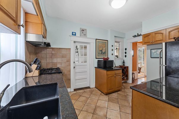 Interior, Kitchen