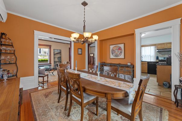 Chandelier, Dining room, Interior, Kitchen, Wood Texture Flooring