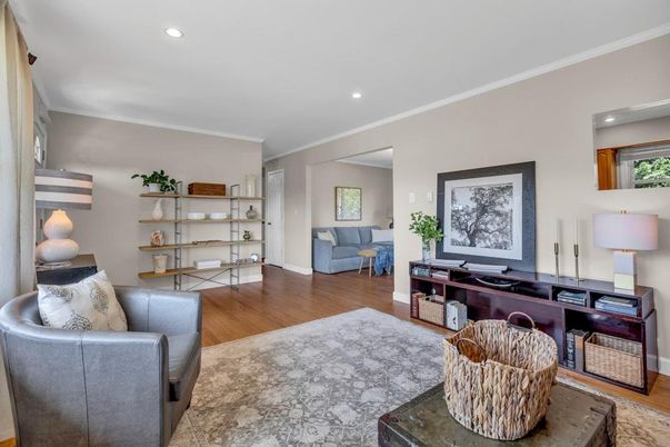 Home Office, Interior, Living room, Recessed Lighting, Wood Texture Flooring