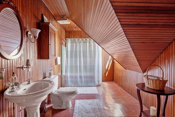 Bathroom, Interior, Wooden Ceilings, Wooden Walls