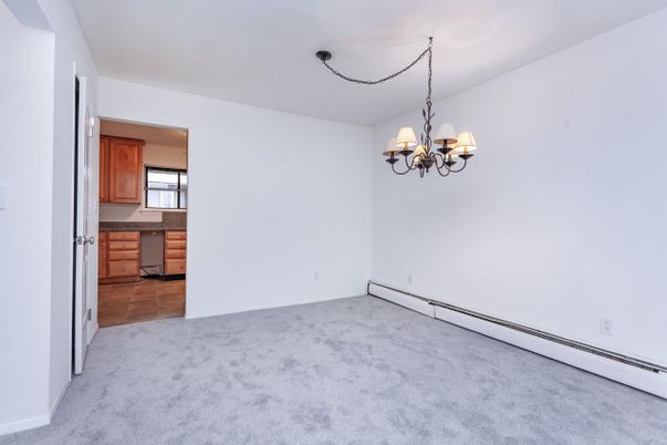 Chandelier, Empty room, Interior