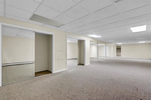 Empty room, Interior, Recessed Lighting