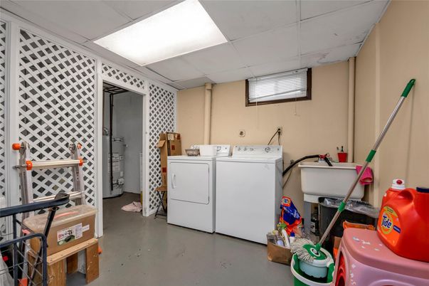 Interior, Washer