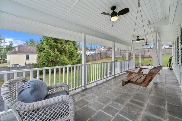 Exterior, Sun Room