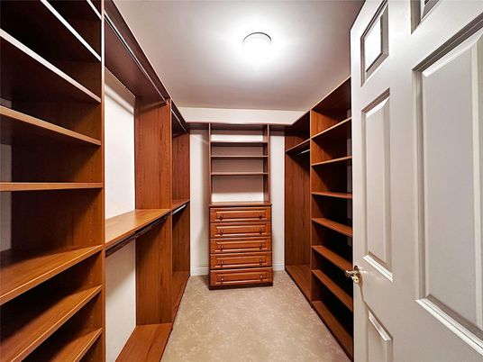 Interior, Walk-in Closets