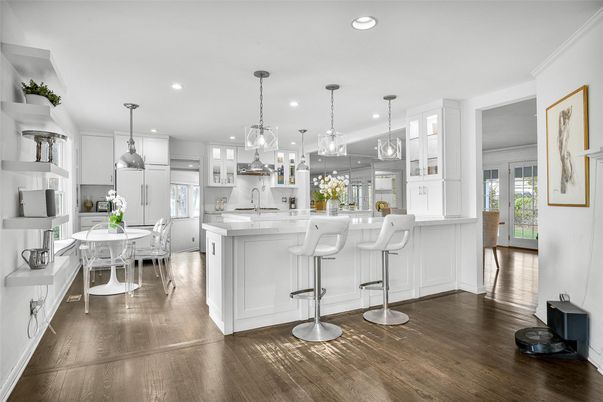 Dining room, Interior, Kitchen, Pendant Lights, Recessed Lighting, Stainless Steel Appliances, Wood Texture Flooring