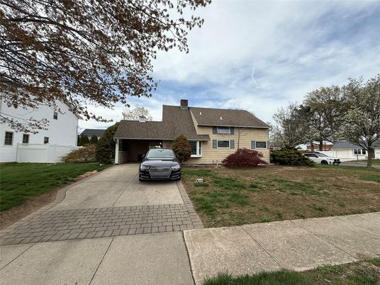 Attached, Backyard, Exterior, Facade, Cape Cod