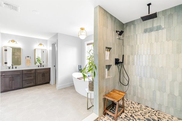Bathroom, Free Standing Baths, Interior