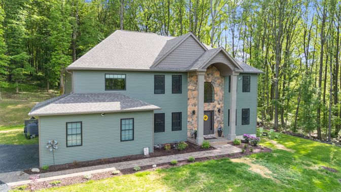 Backyard, Exterior, Facade, Georgian
