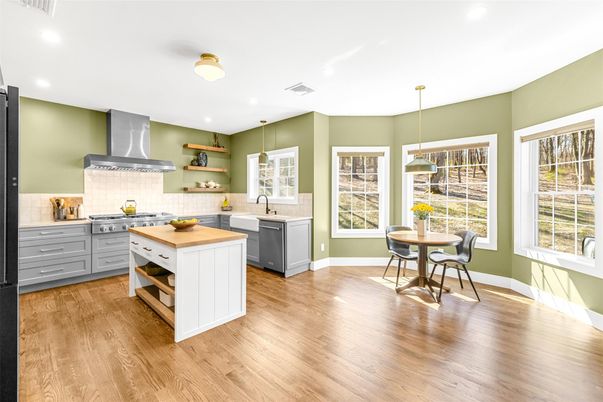 Dining room, Interior, Kitchen, Pendant Lights, Recessed Lighting, Wood Texture Flooring