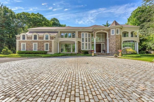 Exterior, Facade, Brick Facade, French Provincial