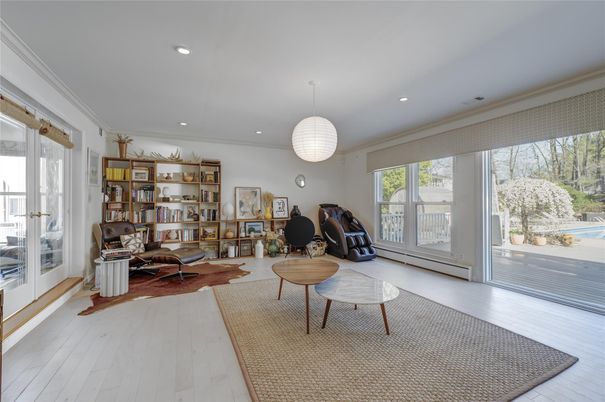 Home Office, Interior, Pendant Lights, Recessed Lighting, Wood Texture Flooring