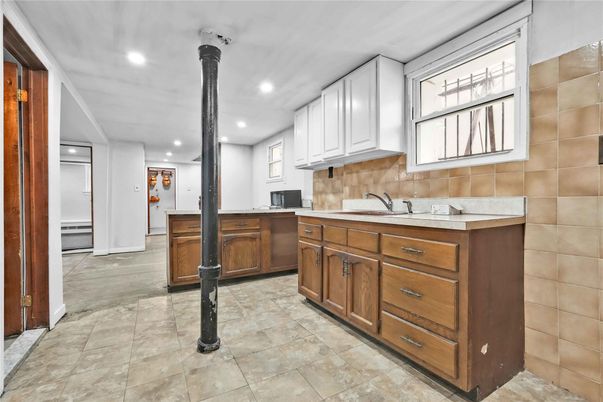 Interior, Kitchen, Recessed Lighting