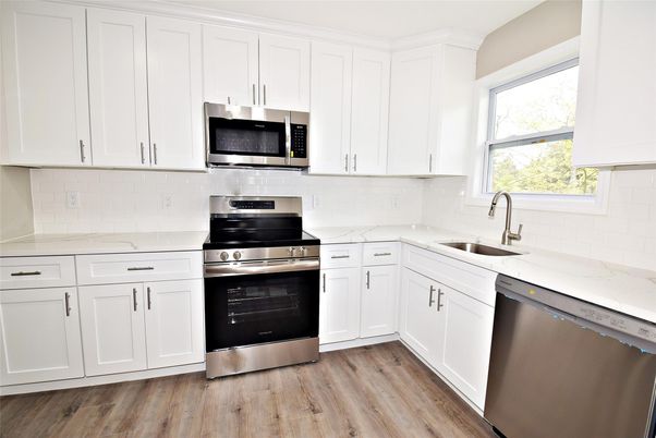 Interior, Kitchen, Stainless Steel Appliances, Wood Texture Flooring