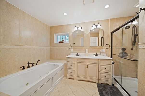 Bathroom, Dual Sink Vanities, Glass Shower, Interior, Recessed Lighting