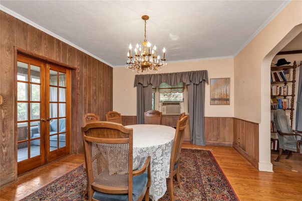 Chandelier, Dining room, Interior, Wood Texture Flooring