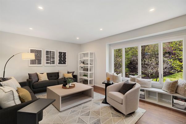 Interior, Living room, Recessed Lighting, Wood Texture Flooring