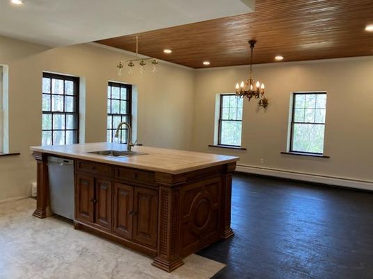 Chandelier, Interior, Kitchen, Recessed Lighting, Stainless Steel Appliances, Wooden Ceilings, Wood Texture Flooring