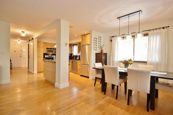 Dining room, Interior, Kitchen, Pendant Lights, Recessed Lighting, Stainless Steel Appliances, Wood Texture Flooring