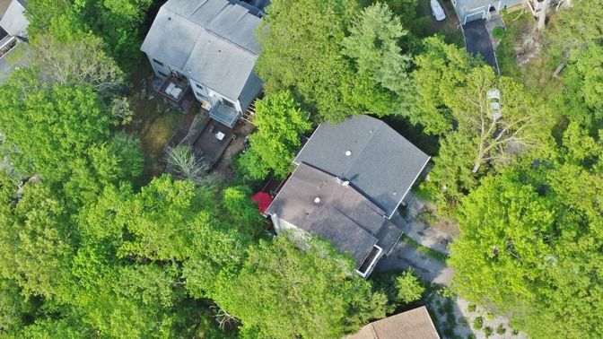Exterior, Drone