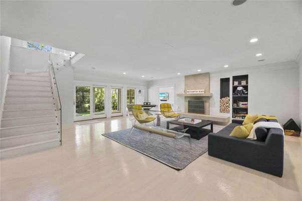 Fireplace, Interior, Living room, Recessed Lighting