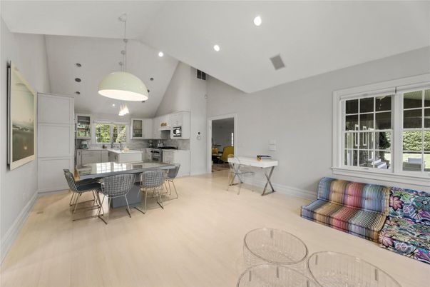 Dining room, Interior, Kitchen, Pendant Lights, Recessed Lighting, Wood Texture Flooring