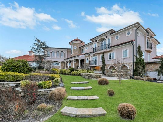 Backyard, Exterior, Facade, Mediterranean