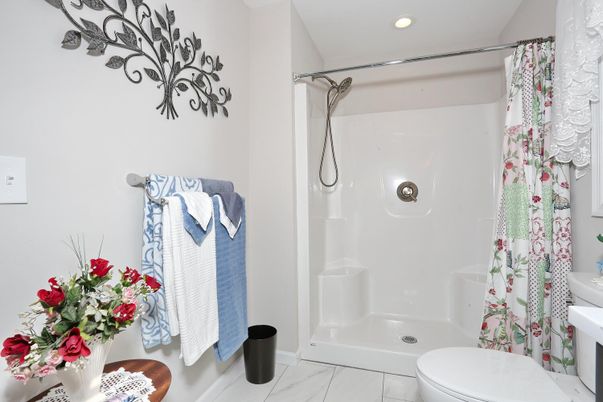 Bathroom, Interior, Marble, Recessed Lighting