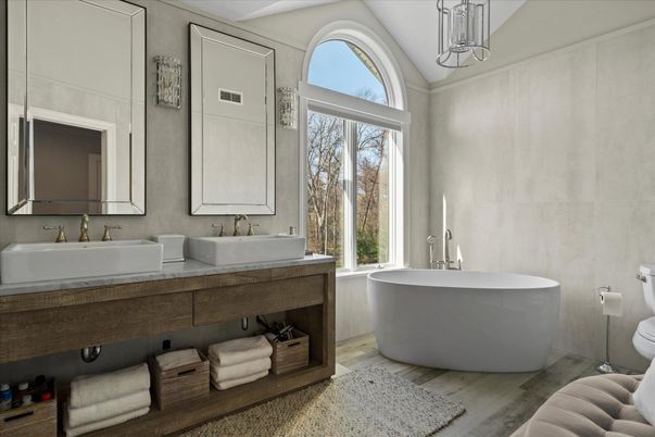 Bathroom, Dual Sink Vanities, Free Standing Baths, Interior, Pendant Lights, Wood Texture Flooring