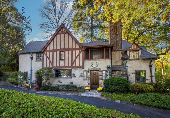 Exterior, Facade, Tudor Revival