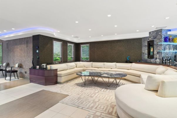Fireplace, Interior, Living room, Recessed Lighting