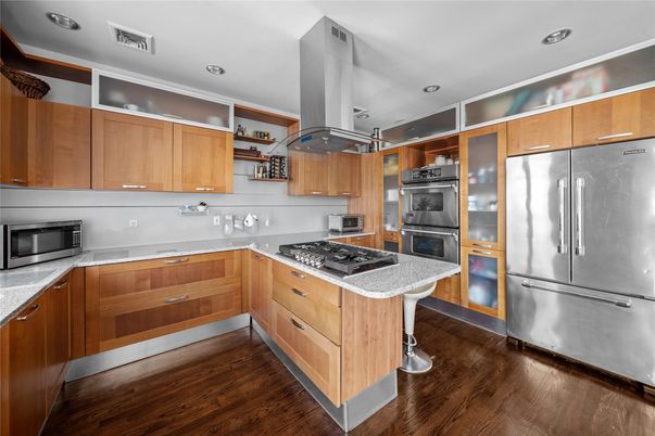Interior, Kitchen, Recessed Lighting, Stainless Steel Appliances, Wood Texture Flooring