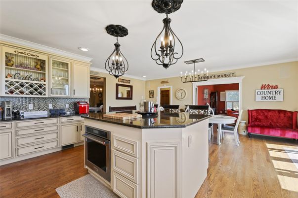 Chandelier, Dining room, Interior, Kitchen, Pendant Lights, Recessed Lighting, Wood Texture Flooring