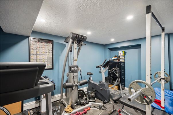 Fitness Equipment, Interior, Recessed Lighting