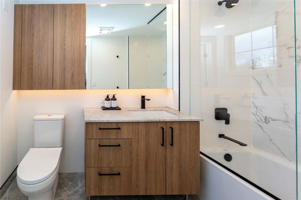 Bathroom, Dual Sink Vanities, Interior, Marble Walls, Recessed Lighting
