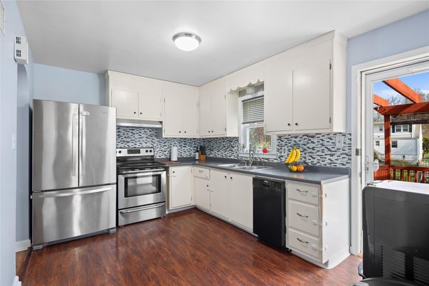 Interior, Kitchen, Stainless Steel Appliances, Wood Texture Flooring