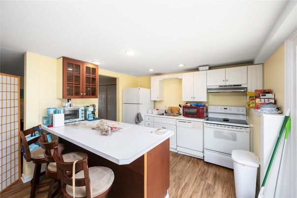Interior, Kitchen, Recessed Lighting, Wood Texture Flooring