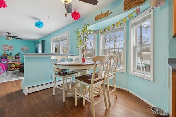 Dining room, Interior, Wood Texture Flooring