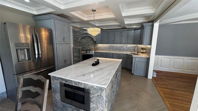 Chandelier, Interior, Kitchen, Pendant Lights, Recessed Lighting, Stainless Steel Appliances, Wood Texture Flooring