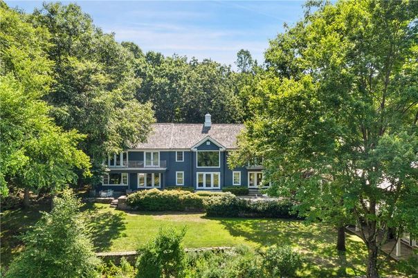 Backyard, Exterior, Facade, Queen Anne Victorian