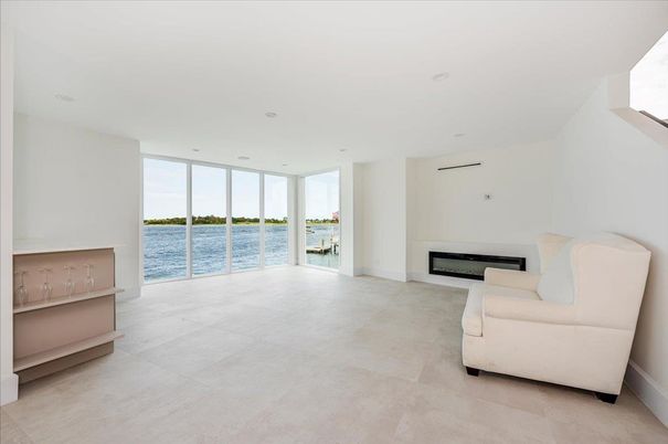 Empty room, Fireplace, Interior, Recessed Lighting, Water