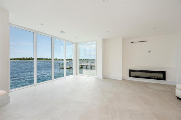 Empty room, Fireplace, Interior, Recessed Lighting, Water