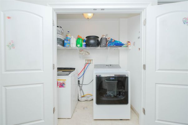 Interior, Utility Closets, Washer