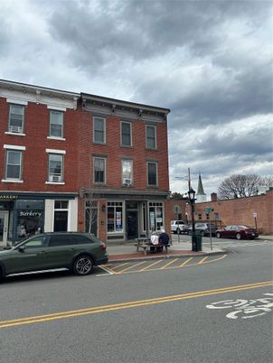 Exterior, Facade, Brick Facade, Rowhouse