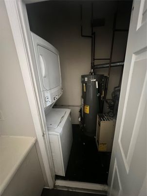 Interior, Utility Closets, Washer