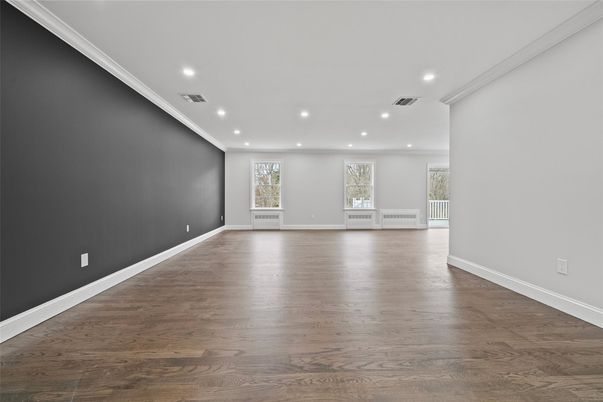 Empty room, Interior, Recessed Lighting, Wood Texture Flooring