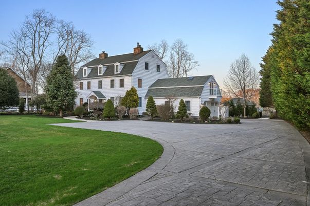 Backyard, Exterior, Facade, French Provincial