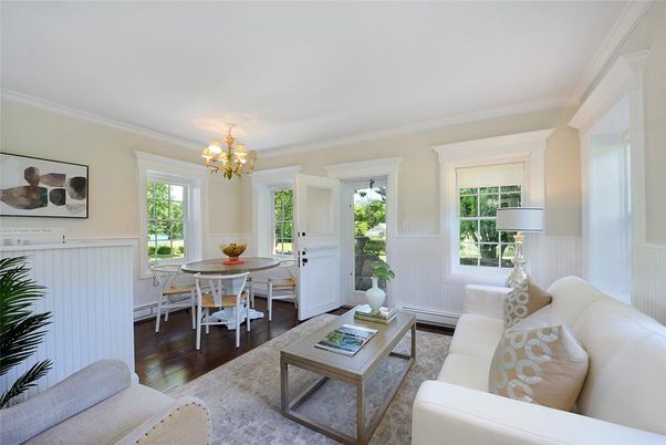 Chandelier, Dining room, Interior, Living room, Wood Texture Flooring