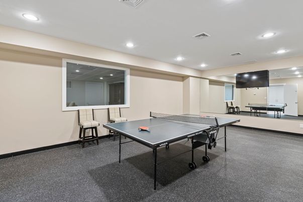 Game Room, Interior, Recessed Lighting
